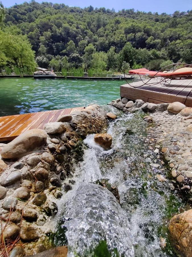 L'etang Des Cigales Apartment *